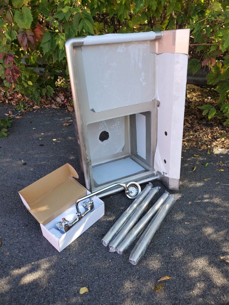 39" STAINLESS STEEL PREP-SINK with FAUCET BRAND NEW