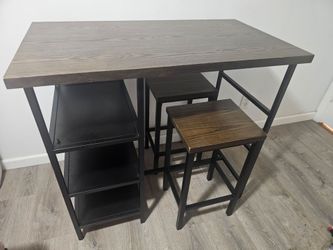Bar table