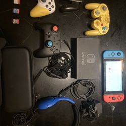 Nintendo Switch 