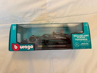 Bburago F1 1/24 diecast model - Mercedes-AMG