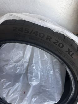 Tire Continental 20”. I Only Had It On The Car A Month.