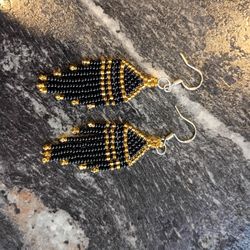 Beaded Dangly Earrings 