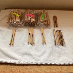 Crafty Wooden Clothespins