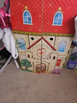 Doll house and toys included
