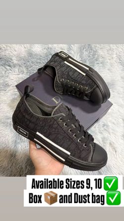 Black Dior B23s