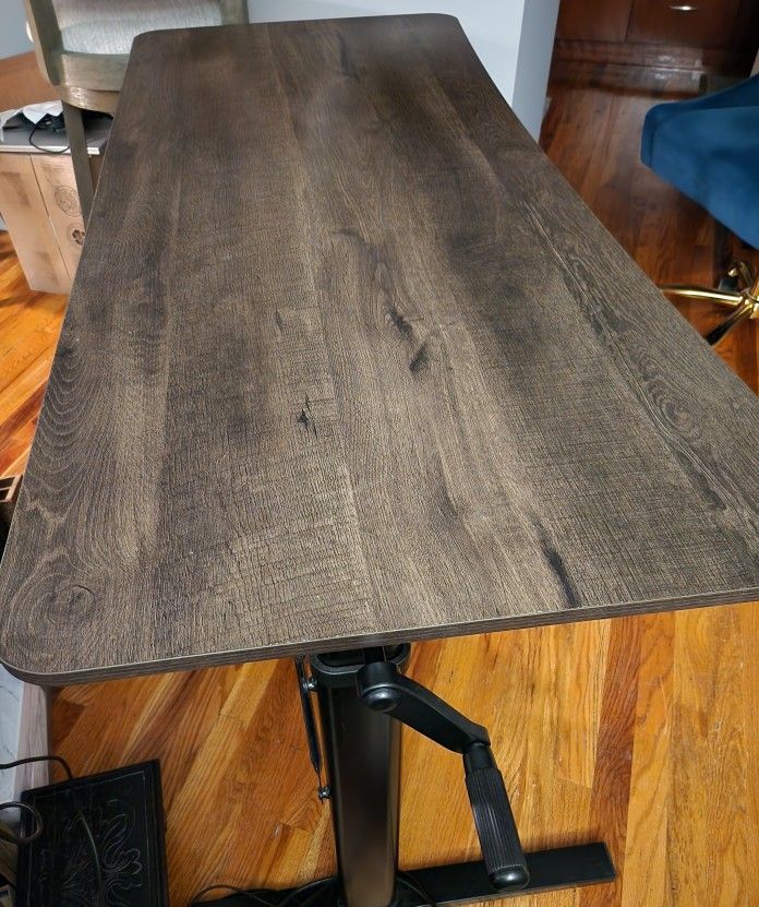 Standing Desk / Manual Crank