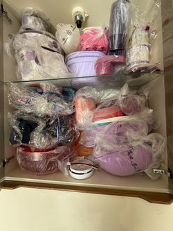 Tupperware || Message me for prices and pictures 