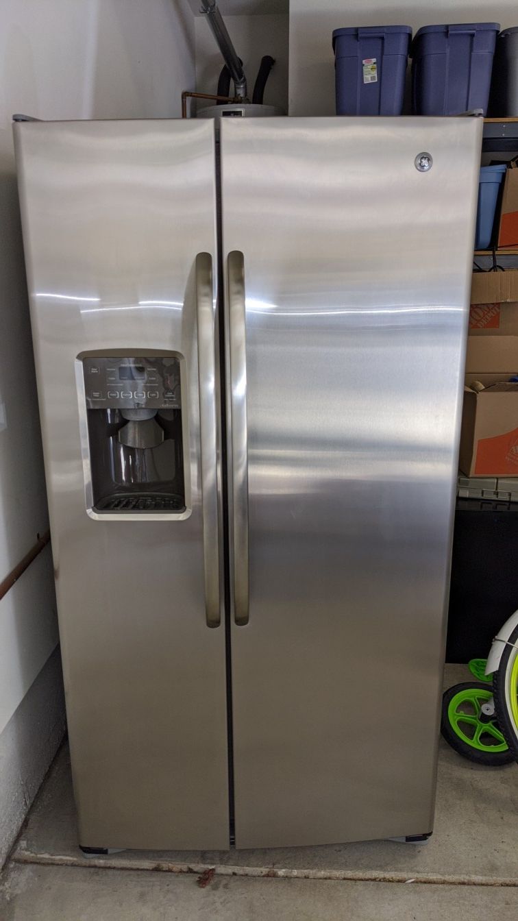 GE refrigerator