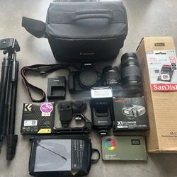 Cannon EOS Rebel T7 Full Kit With Accessories 