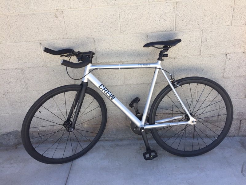 Crew Bike Co. District Track Bike 2017 (Fixed Gear/Fixie Bike)