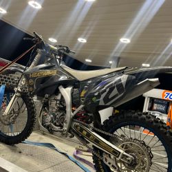 Yamaha Yz 450f dirt Bike 