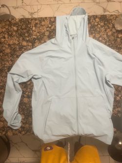 Lululemon jacket large