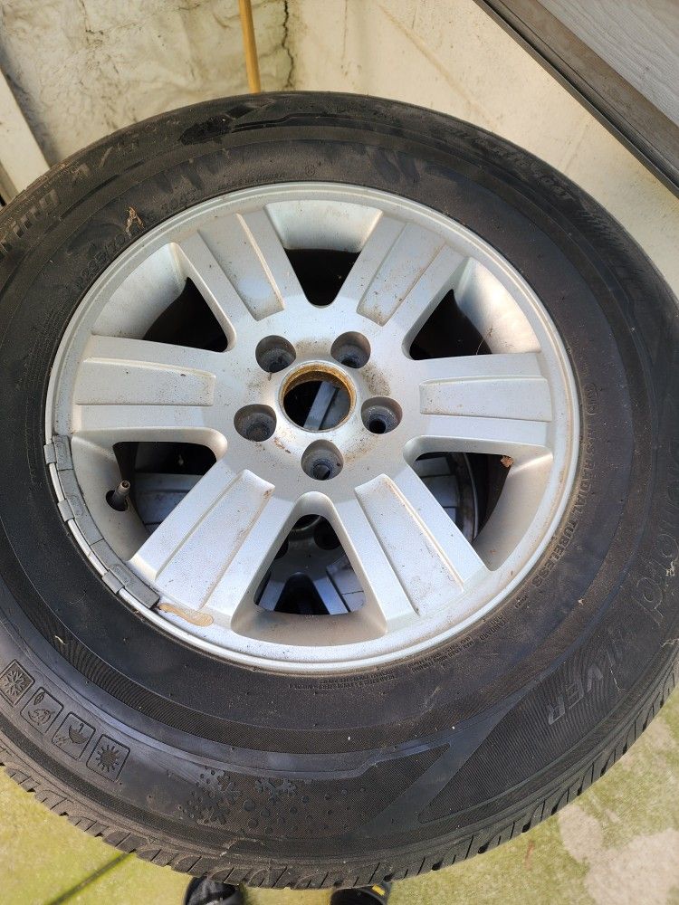 Rims From A 2008 Ford Explorer