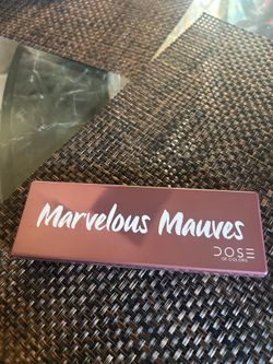 marvelous mauves makeup pallet