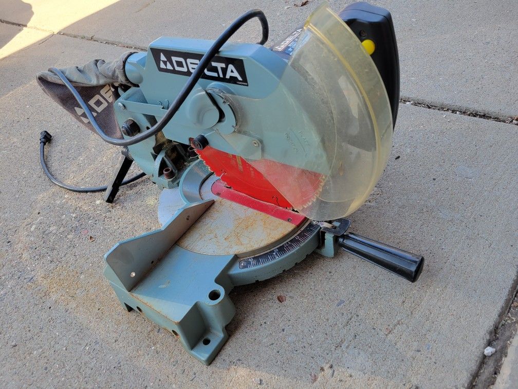 Delta Chop Saw
