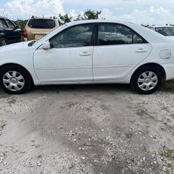 2004 Toyota Camry