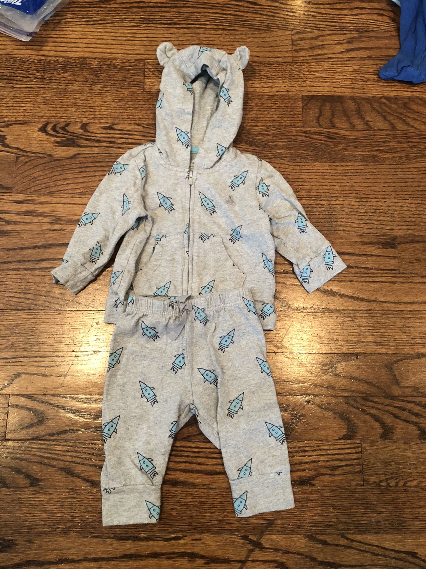 Baby boy outfit 3-6 months