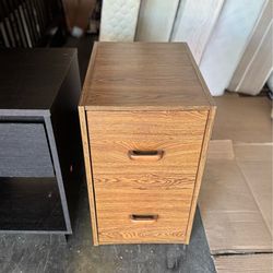 2 drawer wood standard / letter file cabinet.