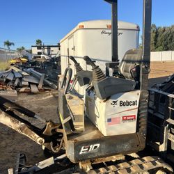 Bobcat e10 Mini Excavator 