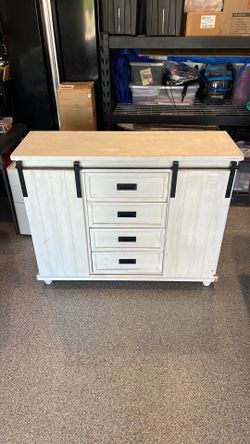 Farm style dresser