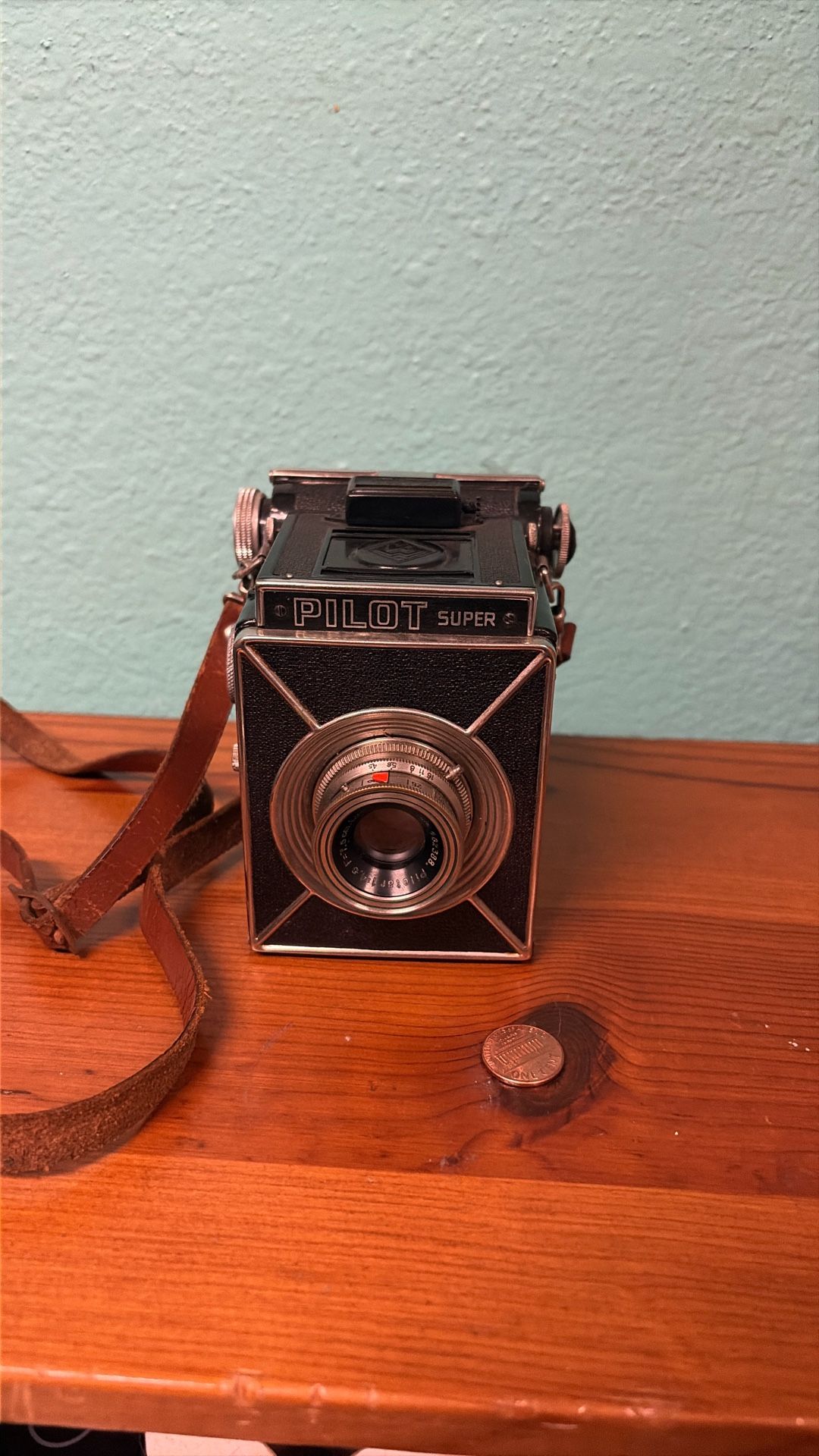 KW Pilot Super SLR Camera