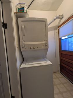 GE Spacemaker Stacked Washer/Gas Dryer – Fully Serviced with New Bearing/Slides