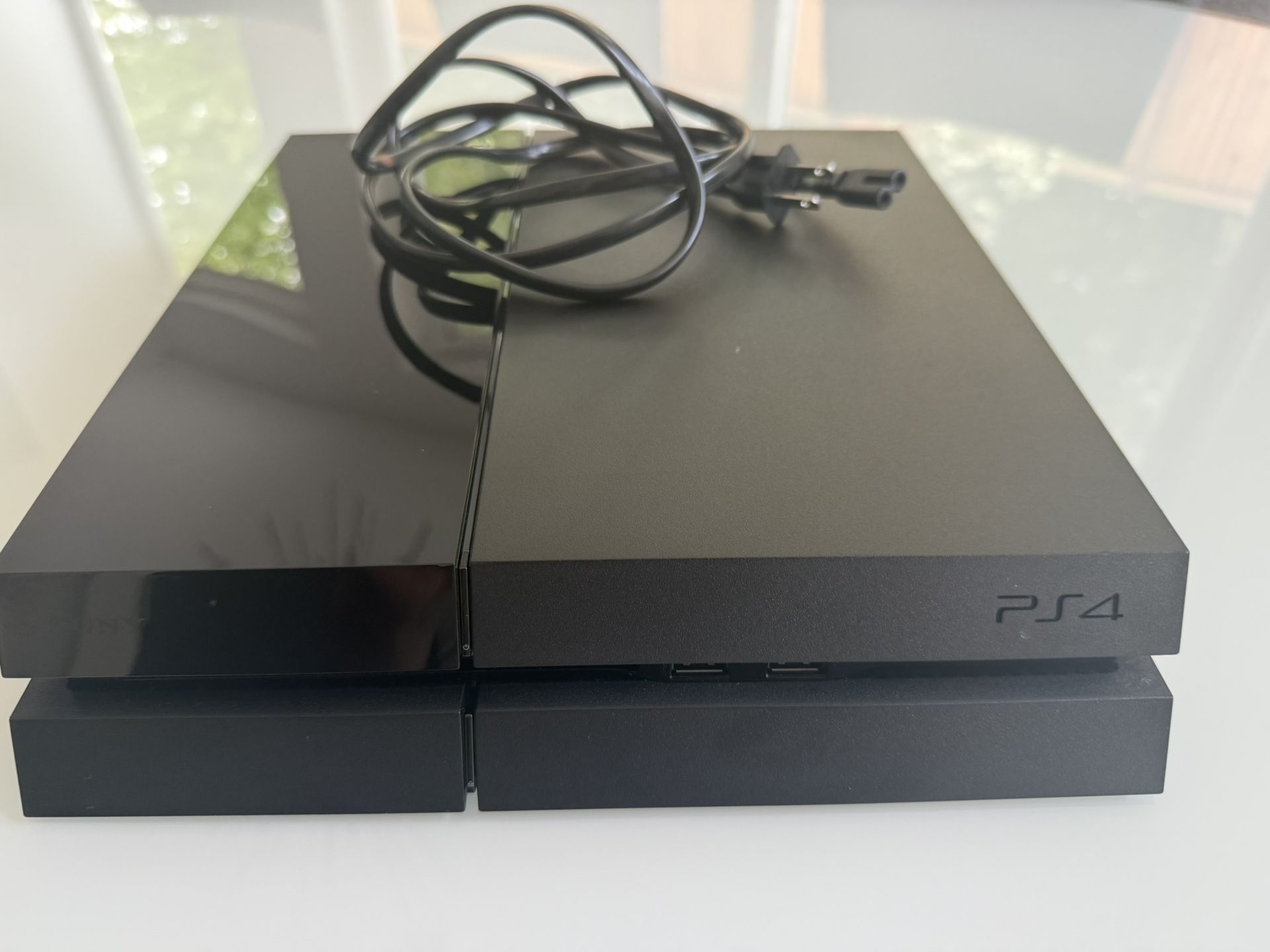 Sony PlayStation 4 Console 500GB - Black