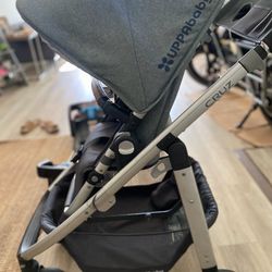 Uppababy Cruz