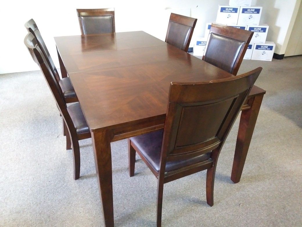 Dining Room Table Set