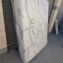 Eastern King Mattress Memory Foam