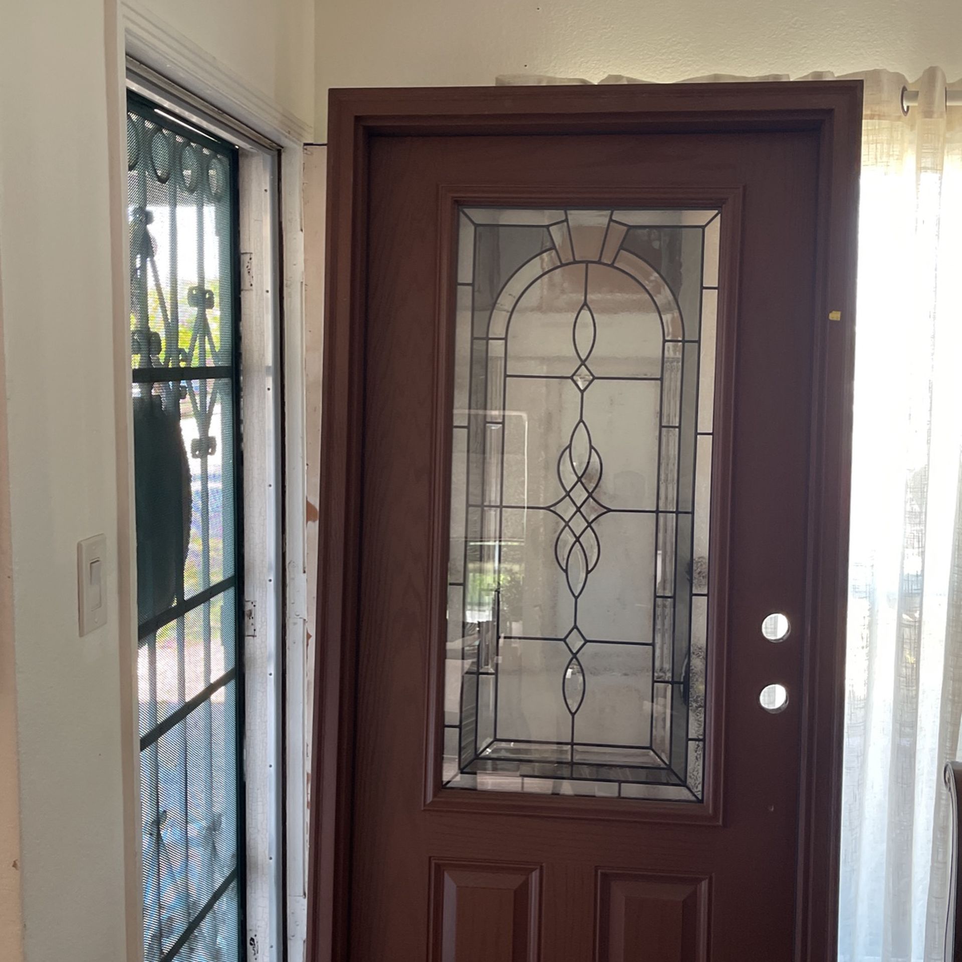 Solid Door 800.00 Or Best Offer