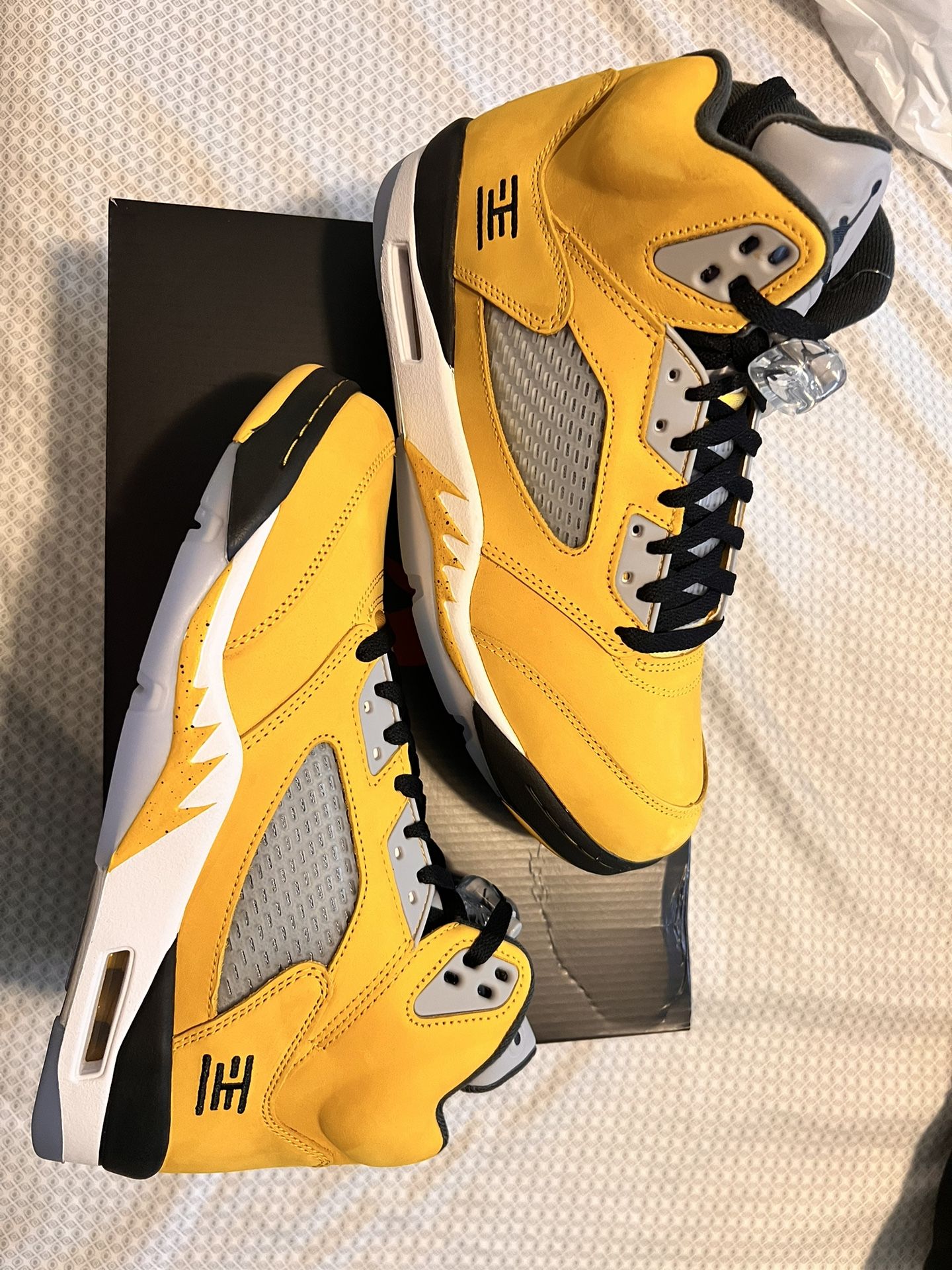 Air Jordan 5 Retro Tokyo