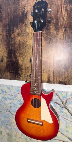 Les Paul Acoustic/Electric Concert Uke