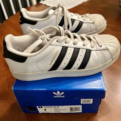 Adidas Superstars, size 7