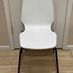 Brand New Stackable Mid Century Modern Office Kitchen Chair White Wood
