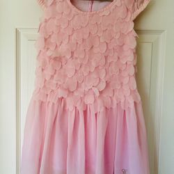 Two Summer Dresses For Girl (cash Only)