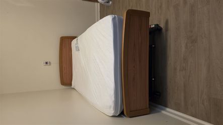 Accora Empresa Floor Bed — Lowers ~4" Fall Safety — $1499 Lorton
