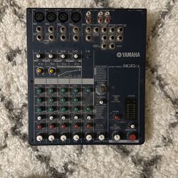 Yamaha 8 Channel Mixer MG82cx with Effects 