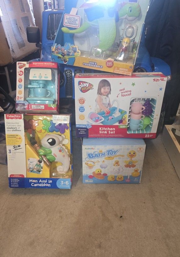 Kids play toys bundle.  