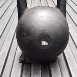 30 POUND (Extra Large)  COMPETITIVE  KETTLEBELL 