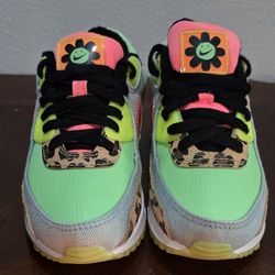 Wmns Air Max 90 LX 'Illusion Green Size Wmns 6