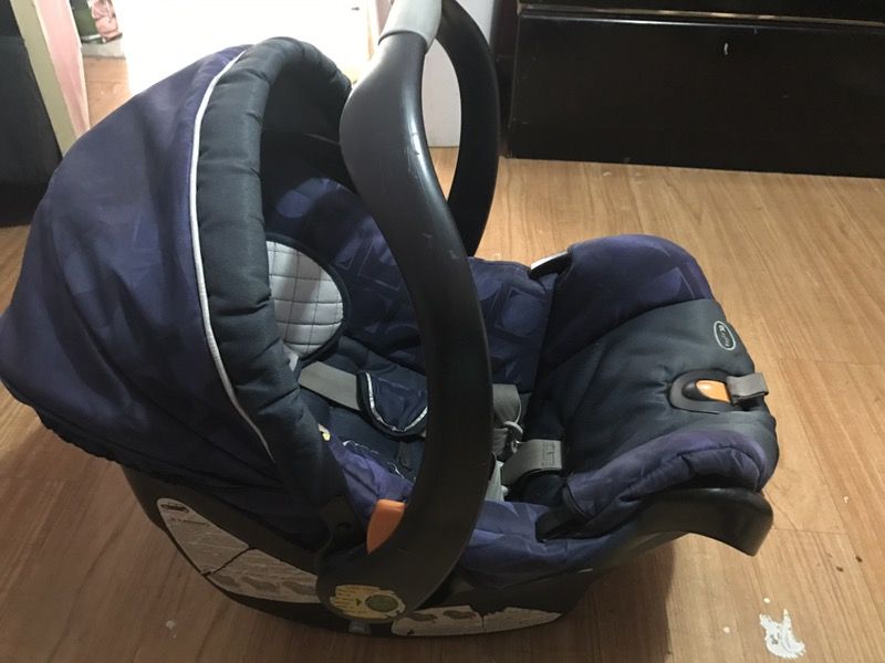Brand-new Chico infant car seat