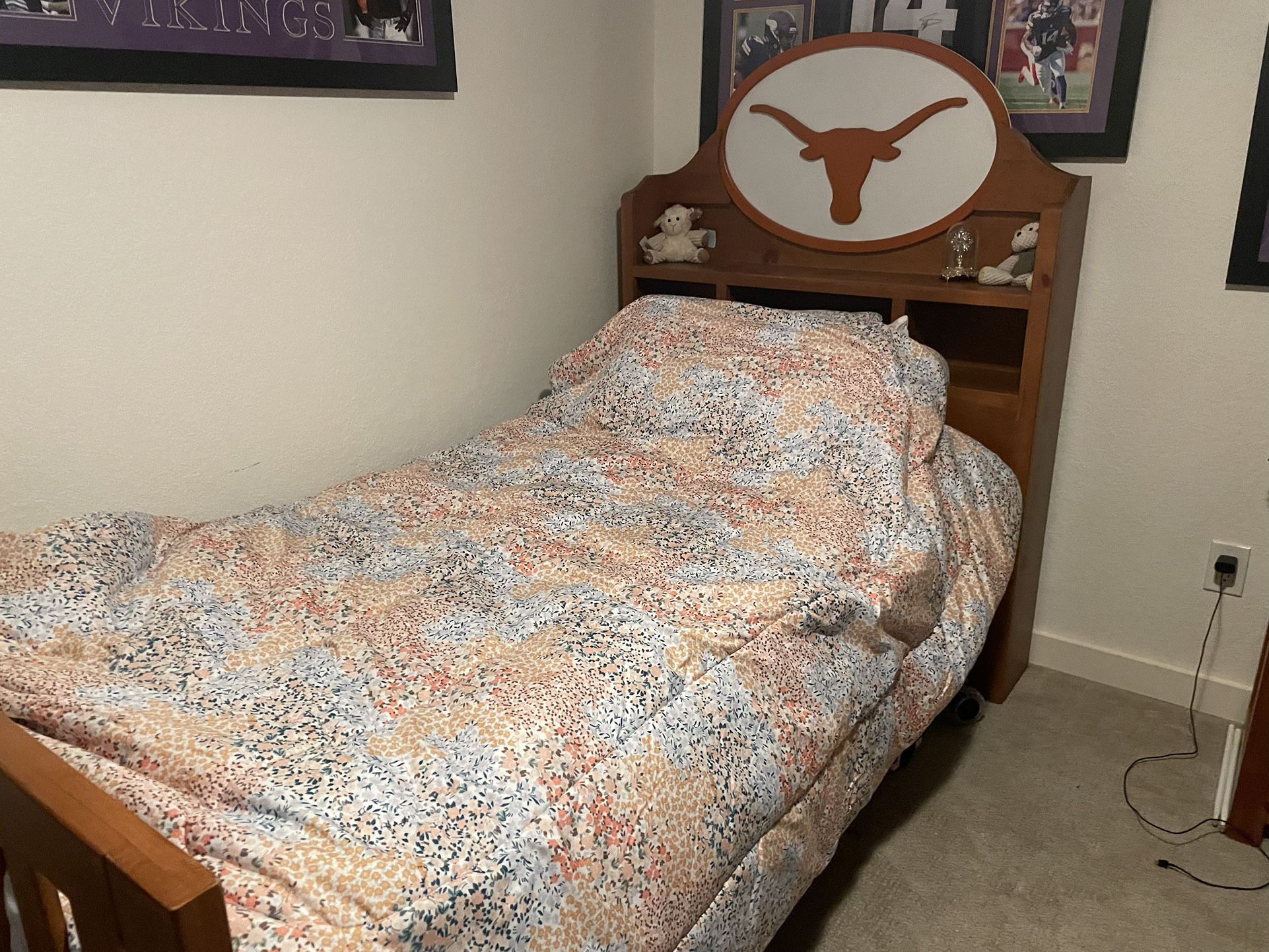 Longhorn Twin Bed and Dresser