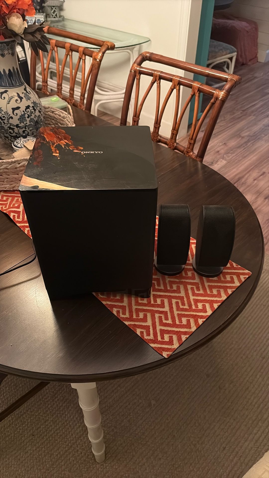 ONKYO LS-3100 TV Surround System