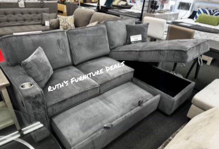 ✅$375 No Tax 2-pc Sectional Sofa With Pull - Out Bed & Storage Chaise Dark Grey Corduroy 