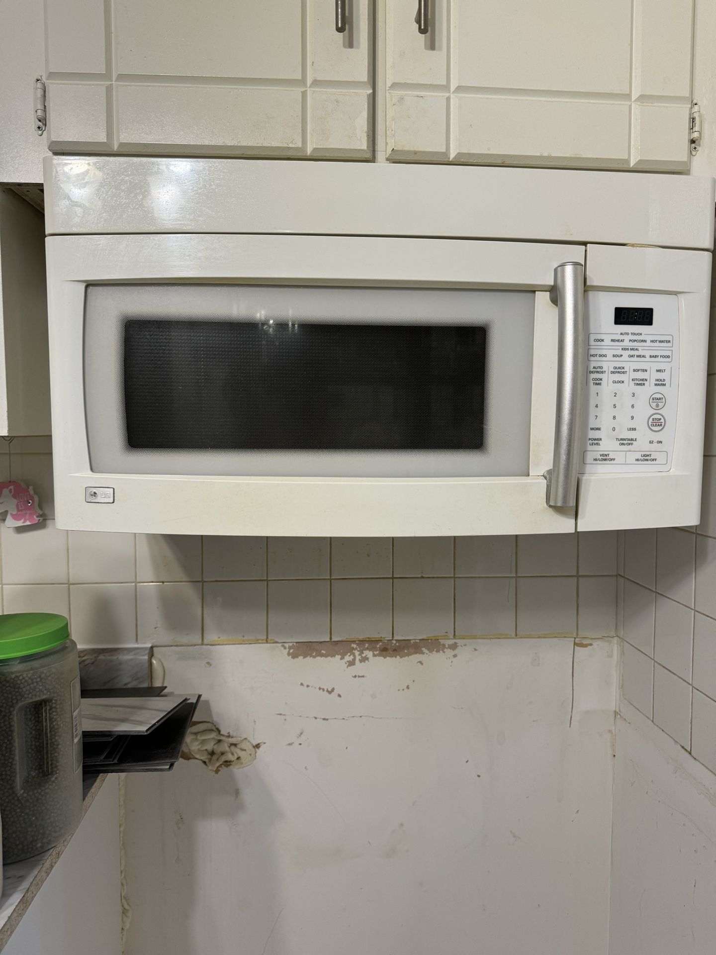 LG Microwave