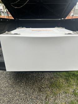 Washer Or Dryer for Pedestal 
