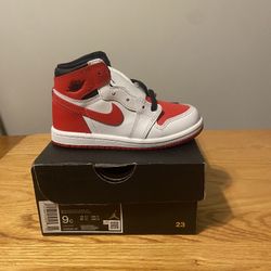 NEW Air Jordan 1 Retro High OG Toddler – Red/White/Black (Size 9C)