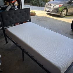 Modern bed frame + Mattress