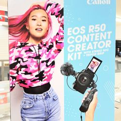 Eos R50 Content Creator Kit 